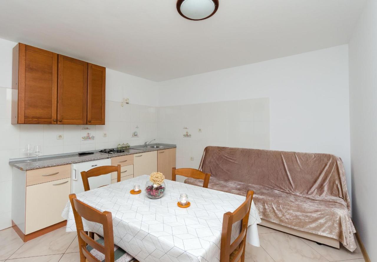 Zdenko Apartment
