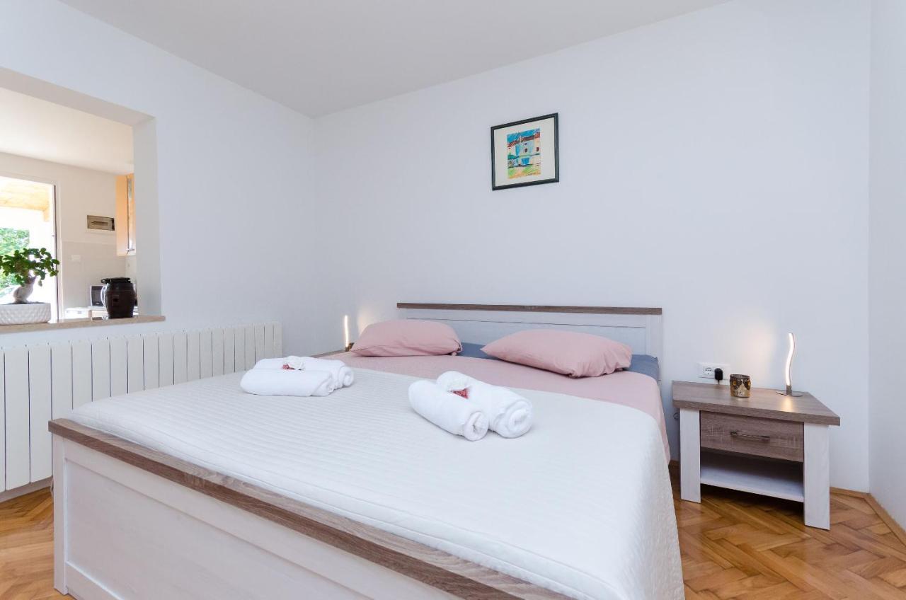 Zdenko Apartment